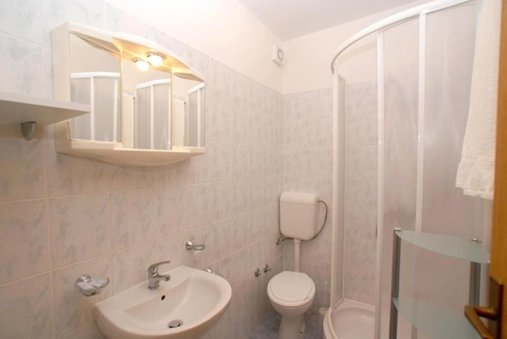 Guest House Katarina Malinska Chambre photo